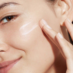 LANCÔME HydraZen Anti Stress Glow - Lightweight liquid hyaluronic acid moisturizer