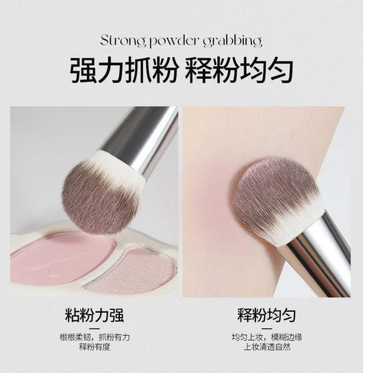 NOVO - Soft Highlight Blush Brush