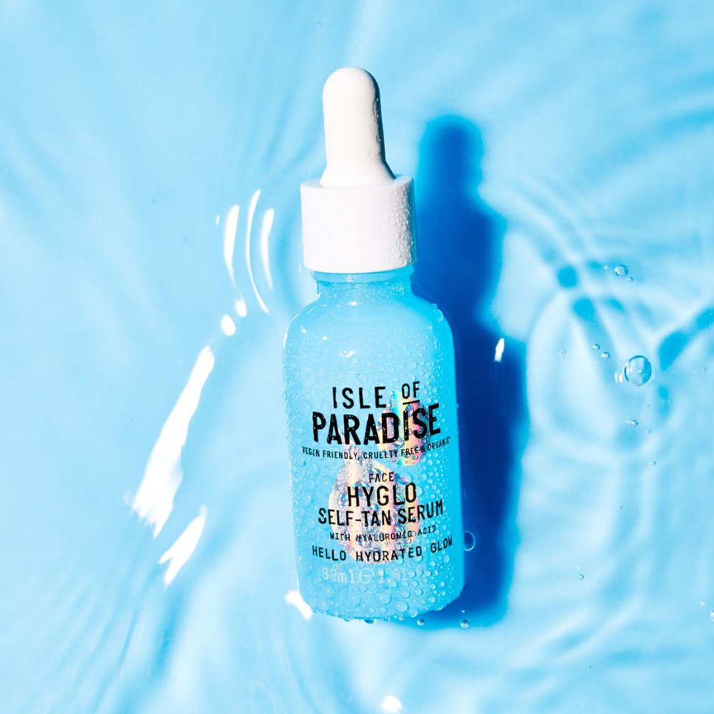 Isle of Paradise HYGLO Hyaluronic Self-Tan Serum for Face 30ml