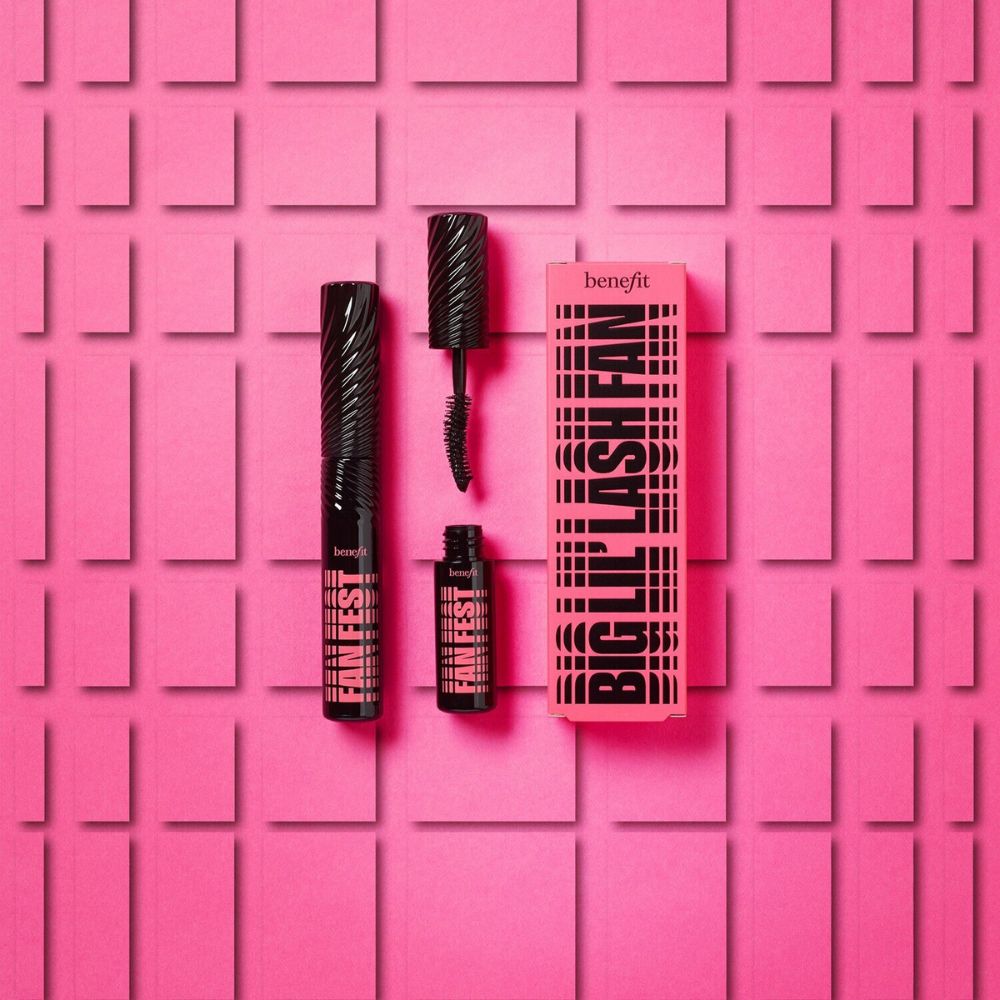 BENEFIT COSMETICS Big Lil' Lash Fan