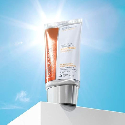 نيوجين - واقي شمس خفيف الوزن للحماية من ضوء النهار من ديرمالوجي، 50 مل