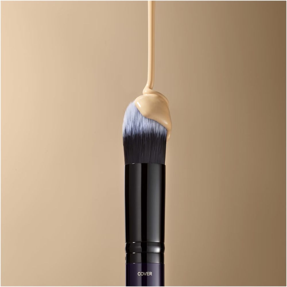 Kevyn Aucoin The Duet Foundation Brush